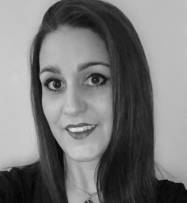 Karine JOYEUX